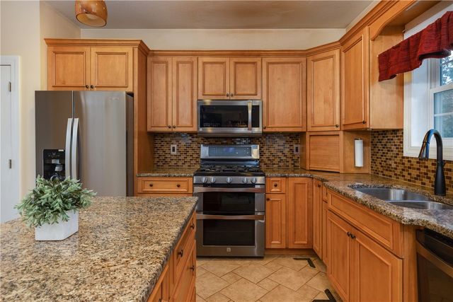 126 Saint Andrews Drive, Horseheads, NY 14845