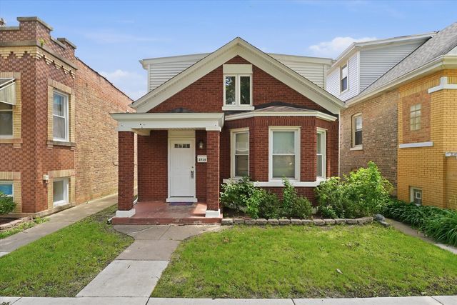 2715 Harvey Avenue, Berwyn, IL 60402