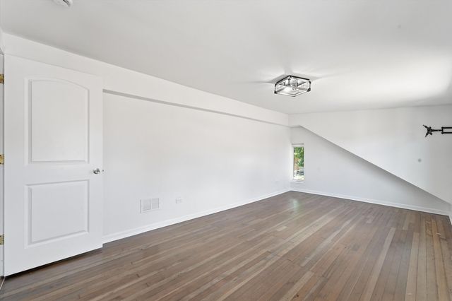 2715 Harvey Avenue, Berwyn, IL 60402