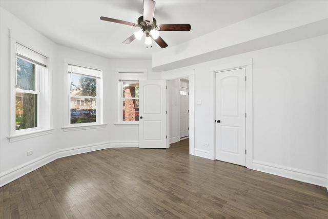 2715 Harvey Avenue, Berwyn, IL 60402