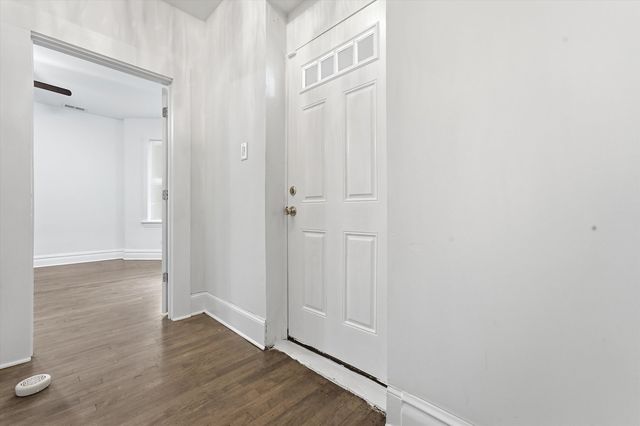 2715 Harvey Avenue, Berwyn, IL 60402