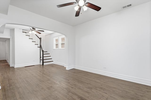 2715 Harvey Avenue, Berwyn, IL 60402