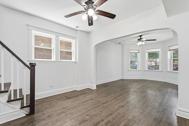 2715 Harvey Avenue, Berwyn, IL 60402
