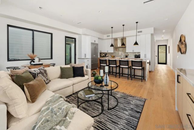 4811 Academy, Pacific Beach, CA 92109