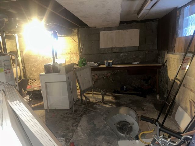 1021 West Colvin Street, Syracuse, NY 13207