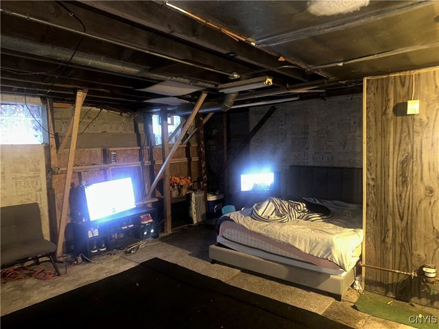 1021 West Colvin Street, Syracuse, NY 13207