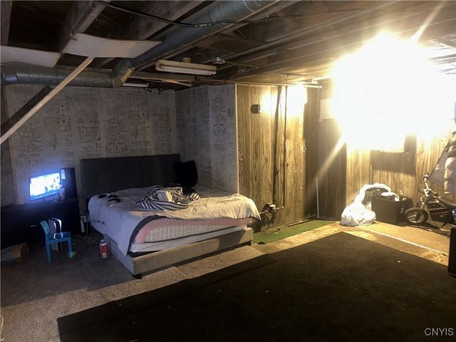 1021 West Colvin Street, Syracuse, NY 13207