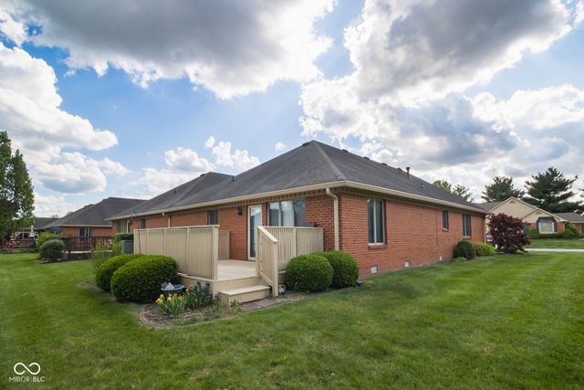 2857 Colony Lake West Drive, Plainfield, IN 46168