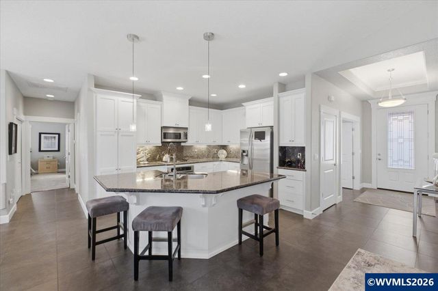 436 NW Ivy Av, Dallas, OR 97338