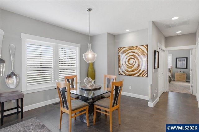 436 NW Ivy Av, Dallas, OR 97338