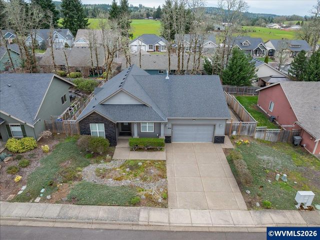 436 NW Ivy Av, Dallas, OR 97338