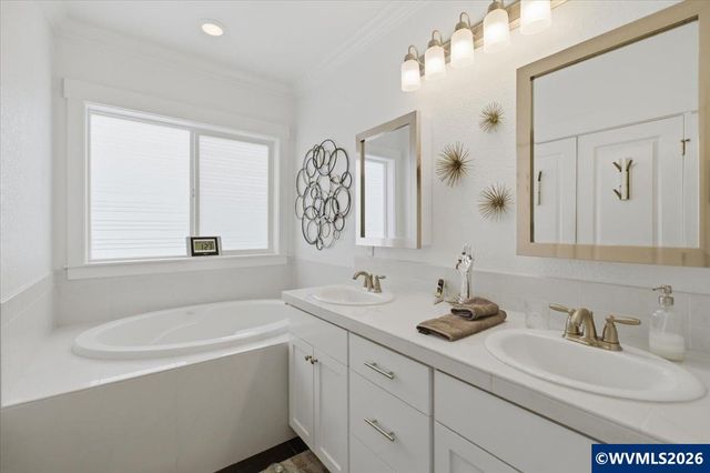 436 NW Ivy Av, Dallas, OR 97338