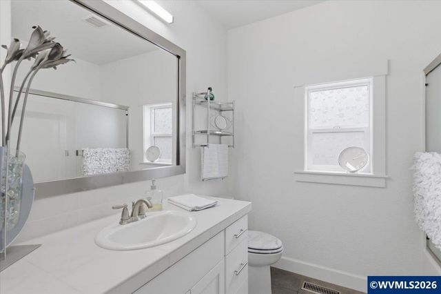 436 NW Ivy Av, Dallas, OR 97338