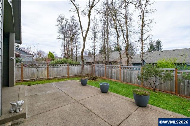 436 NW Ivy Av, Dallas, OR 97338