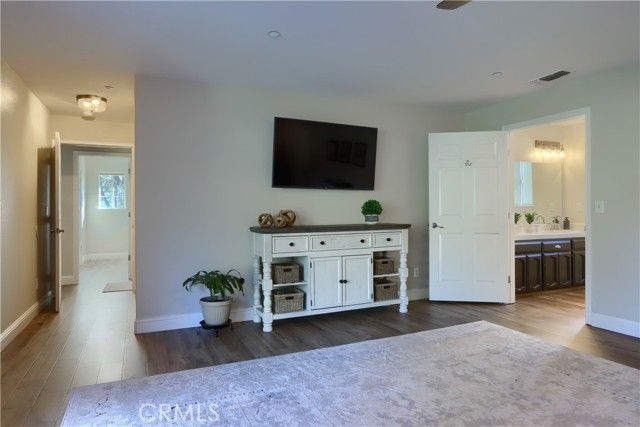 40118 Old Stonegate Court, Oakhurst, CA 93644
