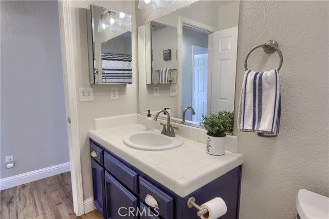 40118 Old Stonegate Court, Oakhurst, CA 93644