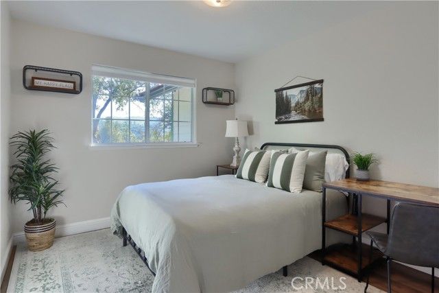 40118 Old Stonegate Court, Oakhurst, CA 93644