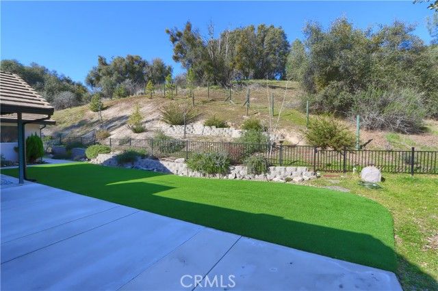 40118 Old Stonegate Court, Oakhurst, CA 93644