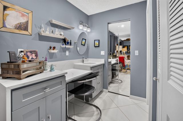 5284 Privet Place D, Delray Beach, FL 33484