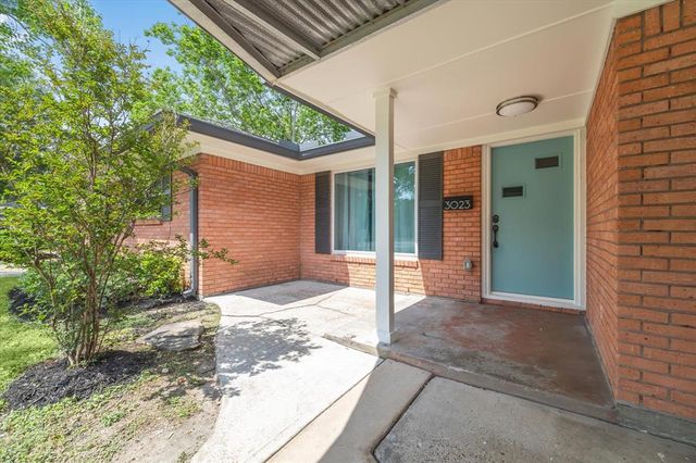 3023 Guese Road, Houston, TX 77018