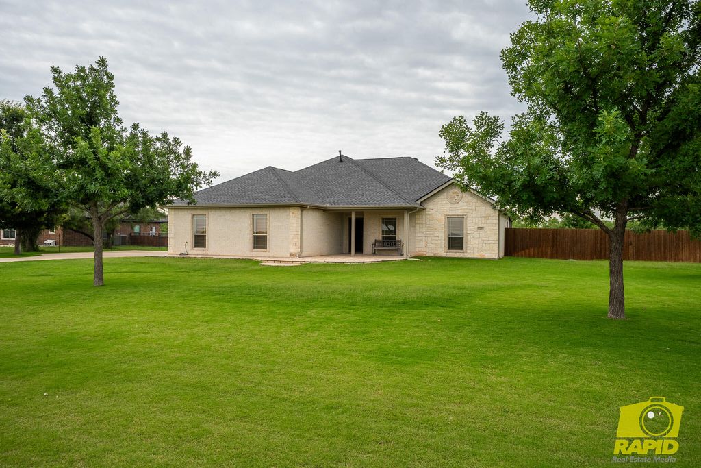 2073 Reece Road, San Angelo, TX 76904