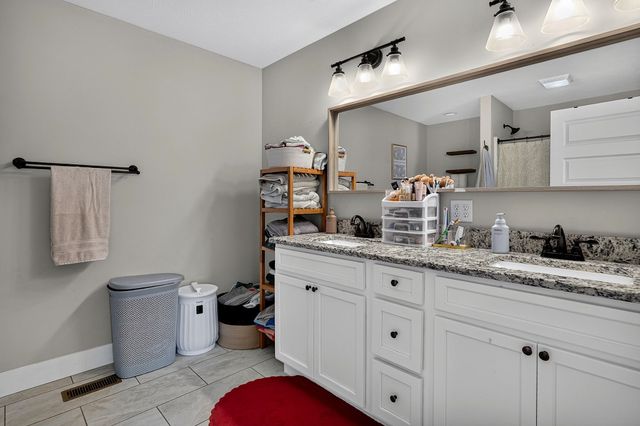 1180 Cobblestone Dr, Rickman, TN 38580