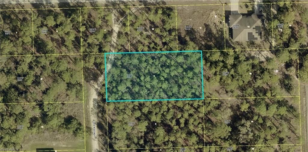 1122 Lincoln AVE, LEHIGH ACRES, FL 33972 — exterior