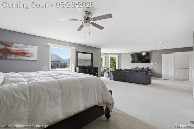 23030 Kristy Lane, Southfield, MI 48033