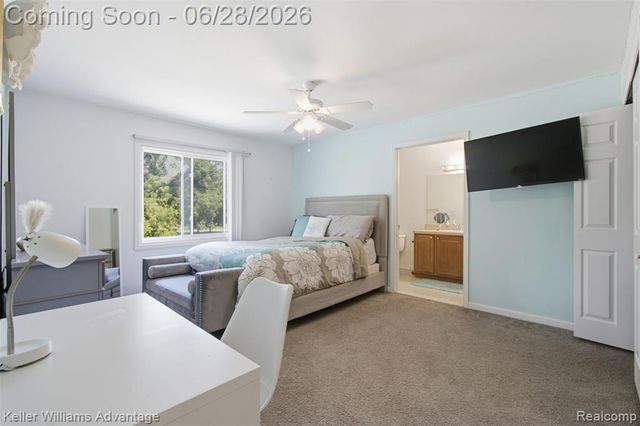 23030 Kristy Lane, Southfield, MI 48033