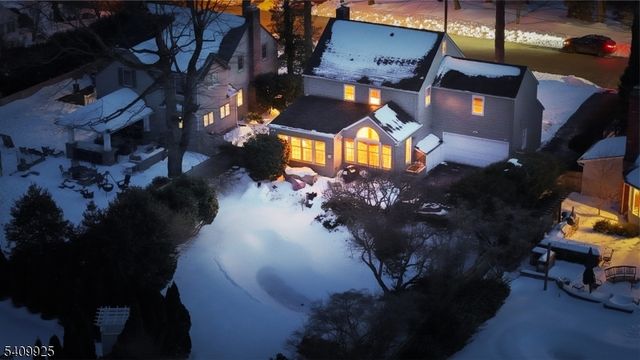 643 Nottingham Pl, Westfield Town, NJ 07090