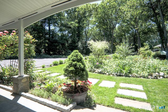 36 Creeping Hemlock Drive, Norwalk, CT 06851
