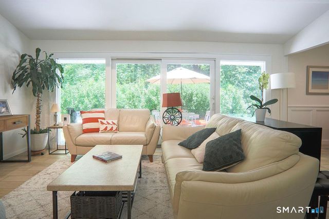 36 Creeping Hemlock Drive, Norwalk, CT 06851