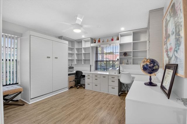 4560 Catamaran Circle, Boynton Beach, FL 33436