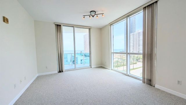 1945 S Ocean Drive 701, Hallandale Beach, FL 33009