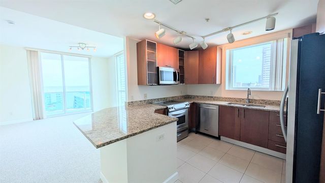 1945 S Ocean Drive 701, Hallandale Beach, FL 33009