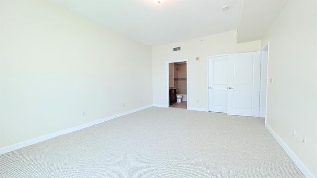 1945 S Ocean Drive 701, Hallandale Beach, FL 33009