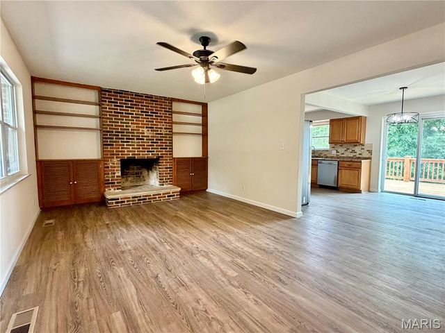 14048 Trails End Drive, De Soto, MO 63020