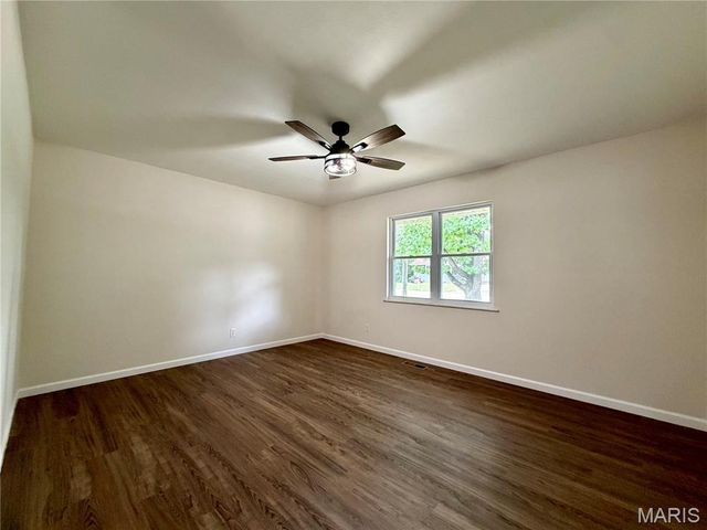 14048 Trails End Drive, De Soto, MO 63020