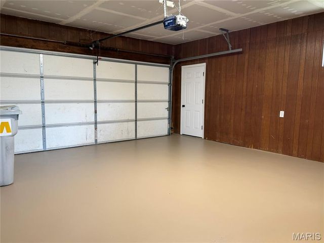 14048 Trails End Drive, De Soto, MO 63020