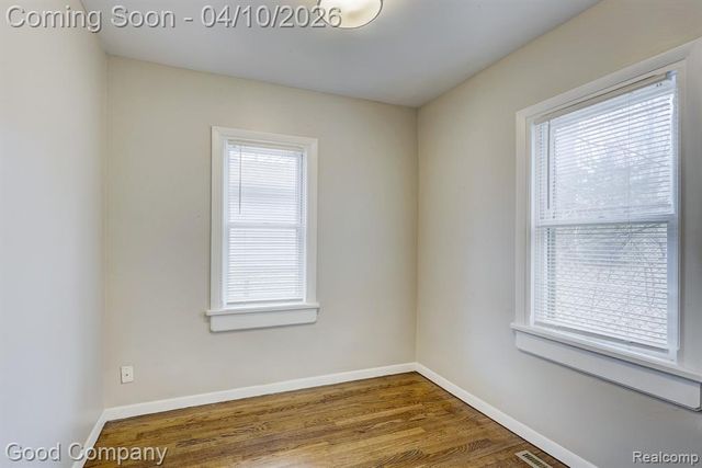 703 Gardenia Avenue, Royal Oak, MI 48067