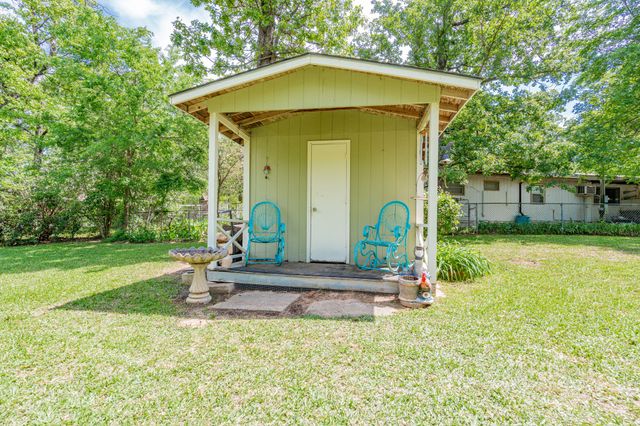 210 Victor Court, Trinidad, TX 75163