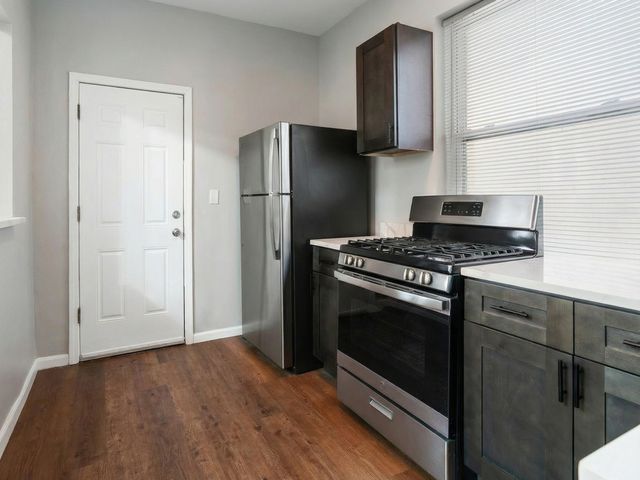 5431 S Indiana Avenue 1, Chicago, IL 60615