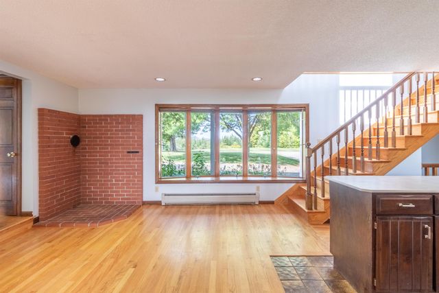 586 Old Coach Road, Lyndon, VT 05851