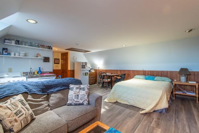 586 Old Coach Road, Lyndon, VT 05851