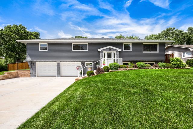 1662 Kimberly Avenue, Elgin, IL 60123