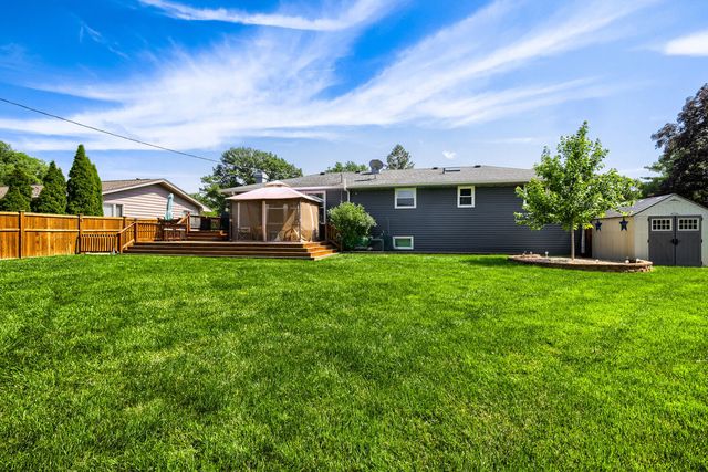 1662 Kimberly Avenue, Elgin, IL 60123