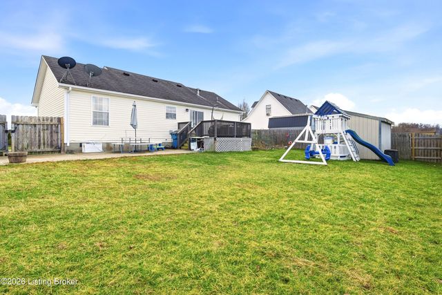 291 Lakes Of Dogwood Blvd, Shepherdsville, KY 40165