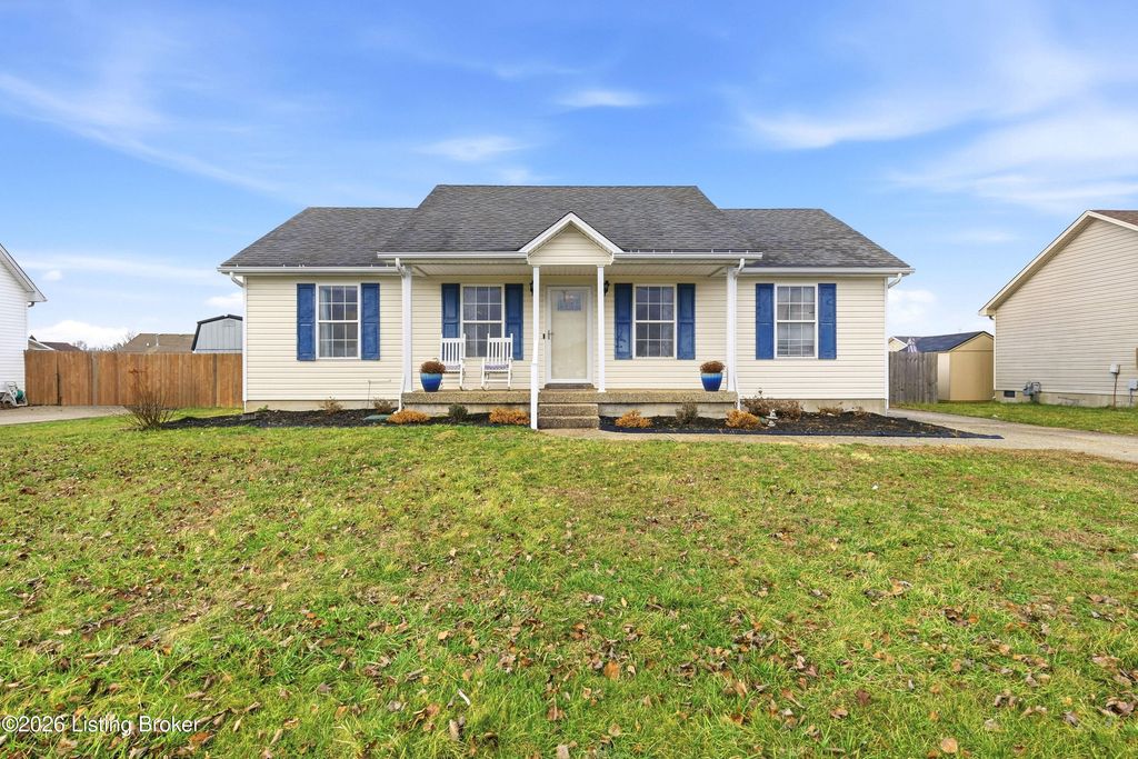 291 Lakes Of Dogwood Blvd, Shepherdsville, KY 40165