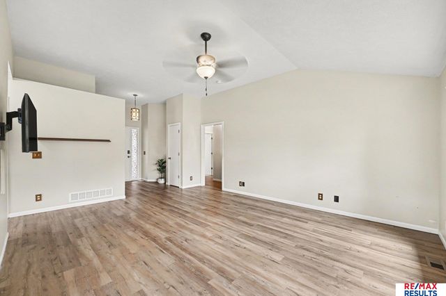 18915 N Miami Street, Elkhorn, NE 68022