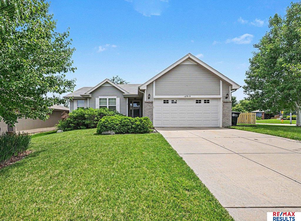 18915 N Miami Street, Elkhorn, NE 68022